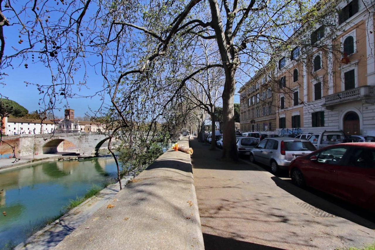 4Bnb - Tiberina Spacious Apartment Rom Exterior foto
